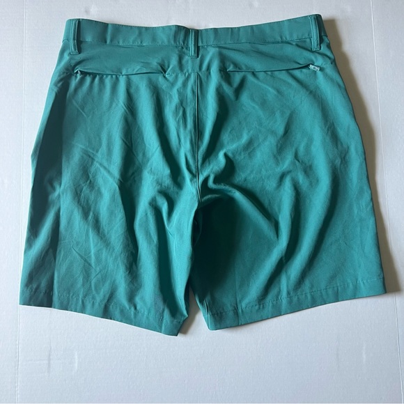 Fabletics men’s shorts size large 34/37 Dri fit moisture wicking green - Picture 2 of 8